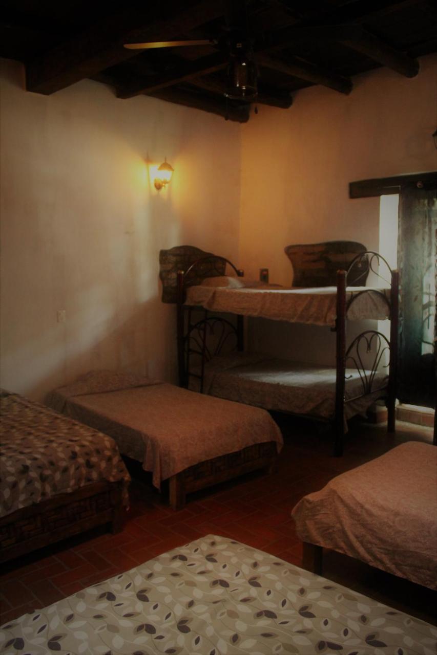 Bed and Breakfast La Casa Del Jardin Тустла-Гутьеррес Экстерьер фото